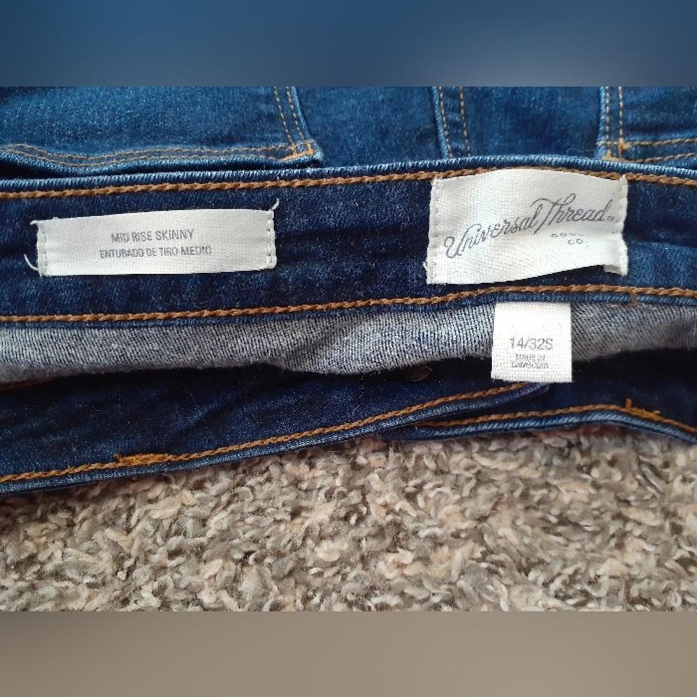 Universal Thread Skinny Jeans Medium Wash